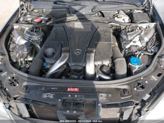 Photo 9 VIN: WDDNG7DB3CA426632 - MERCEDES-BENZ S 550 