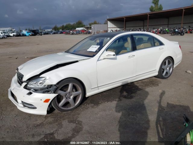 Photo 1 VIN: WDDNG7DB3DA524402 - MERCEDES-BENZ S 550 