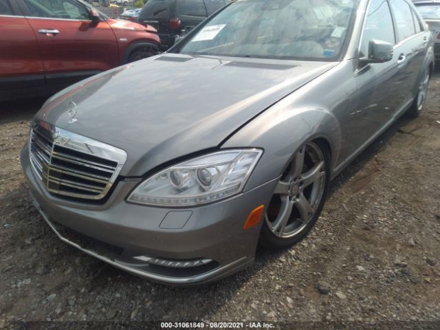 Photo 5 VIN: WDDNG7DB3DA526053 - MERCEDES-BENZ S-CLASS 