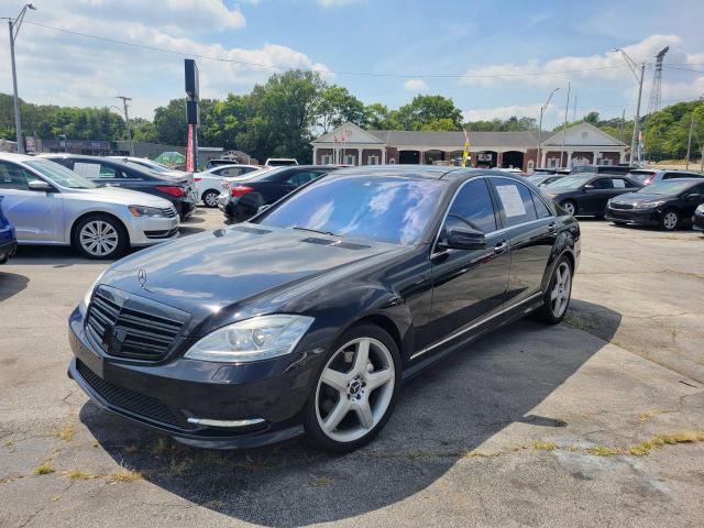 Photo 1 VIN: WDDNG7DB4DA516695 - MERCEDES-BENZ S 550 