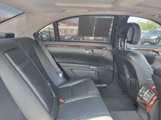 Photo 5 VIN: WDDNG7DB4DA516695 - MERCEDES-BENZ S 550 