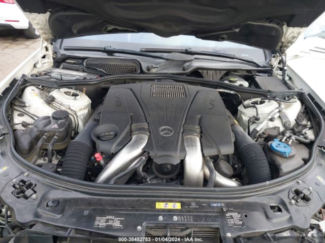 Photo 9 VIN: WDDNG7DB6DA496417 - MERCEDES-BENZ S 550 