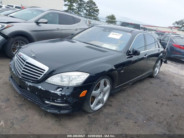 Photo 1 VIN: WDDNG7DB7CA433762 - MERCEDES-BENZ S 550 