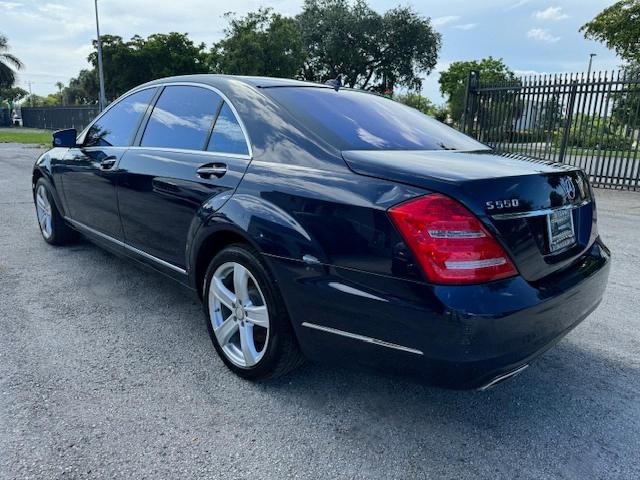 Photo 1 VIN: WDDNG7DB7DA513886 - MERCEDES-BENZ S 550 