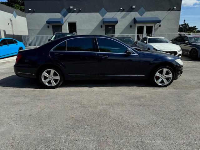 Photo 12 VIN: WDDNG7DB7DA513886 - MERCEDES-BENZ S 550 