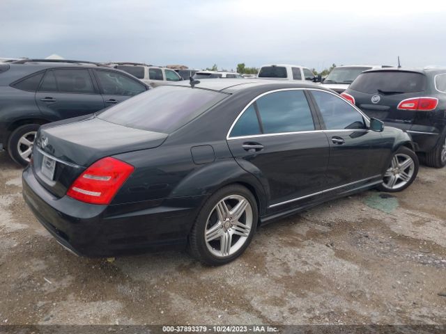 Photo 3 VIN: WDDNG7DB7DA518571 - MERCEDES-BENZ S 550 