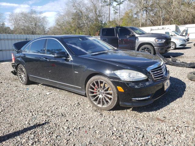 Photo 3 VIN: WDDNG7DB8CA444401 - MERCEDES-BENZ S 550 