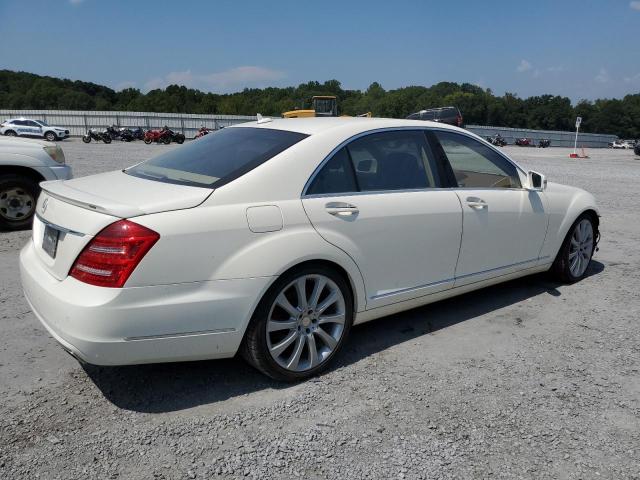 Photo 2 VIN: WDDNG7DB8DA522256 - MERCEDES-BENZ S 550 