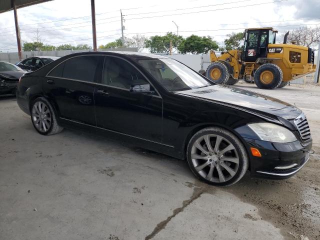 Photo 3 VIN: WDDNG7DB8DA530390 - MERCEDES-BENZ S 550 