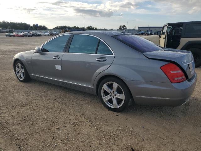 Photo 1 VIN: WDDNG7DB9CA467458 - MERCEDES-BENZ S 550 