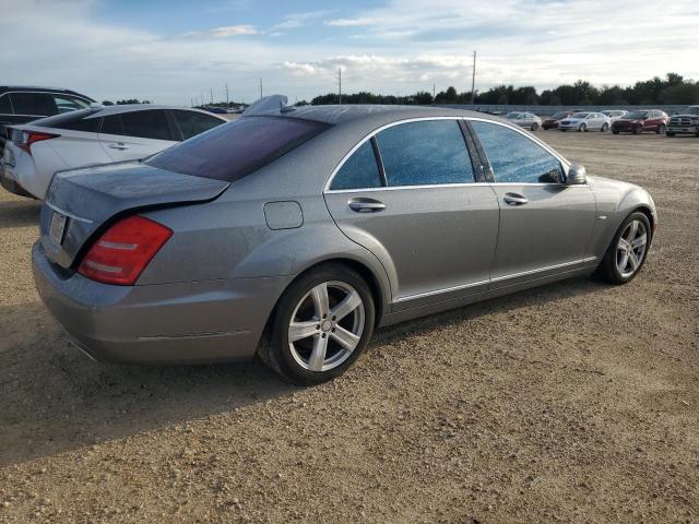 Photo 2 VIN: WDDNG7DB9CA467458 - MERCEDES-BENZ S 550 