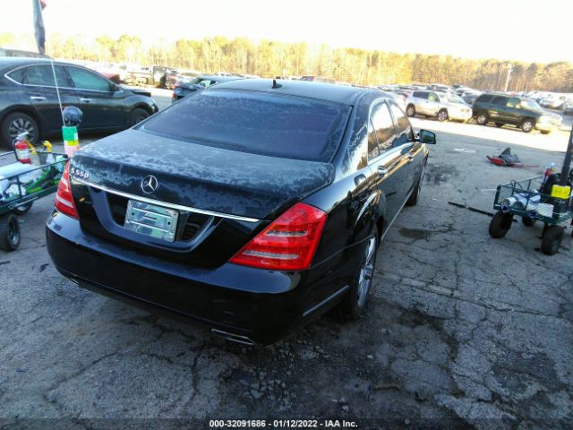 Photo 3 VIN: WDDNG7DBXCA420813 - MERCEDES-BENZ S-CLASS 