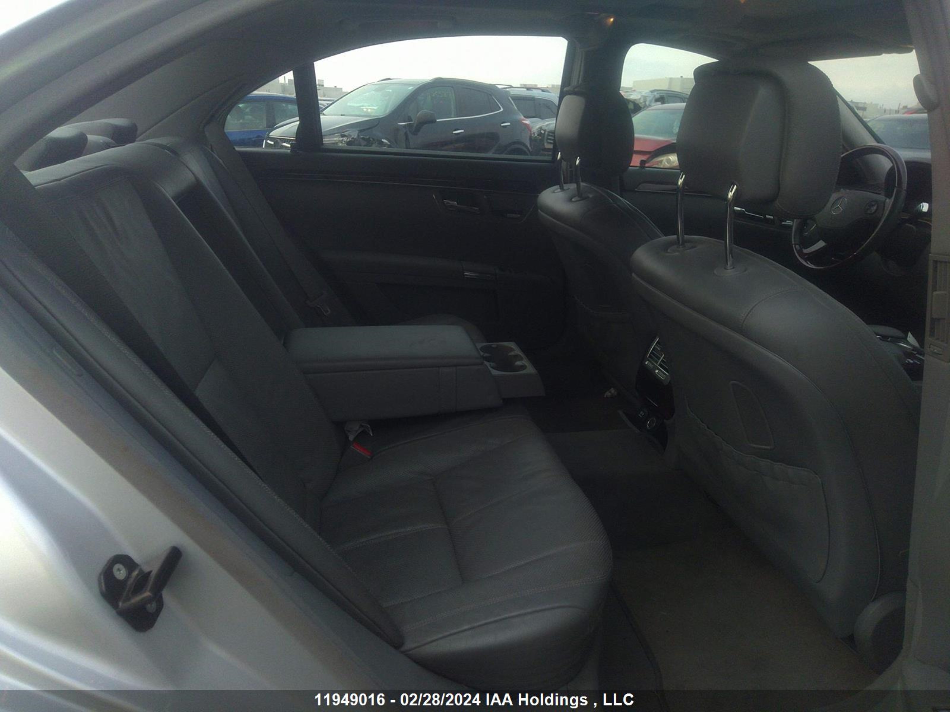 Photo 7 VIN: WDDNG86X27A104424 - MERCEDES-BENZ S-KLASSE 