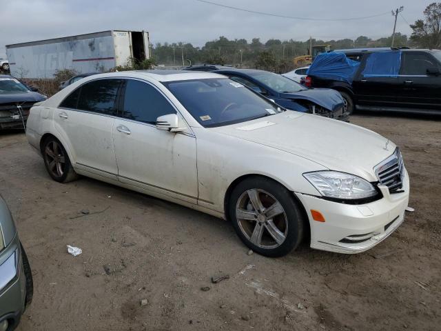 Photo 3 VIN: WDDNG8GB0AA317964 - MERCEDES-BENZ S 550 4MAT 