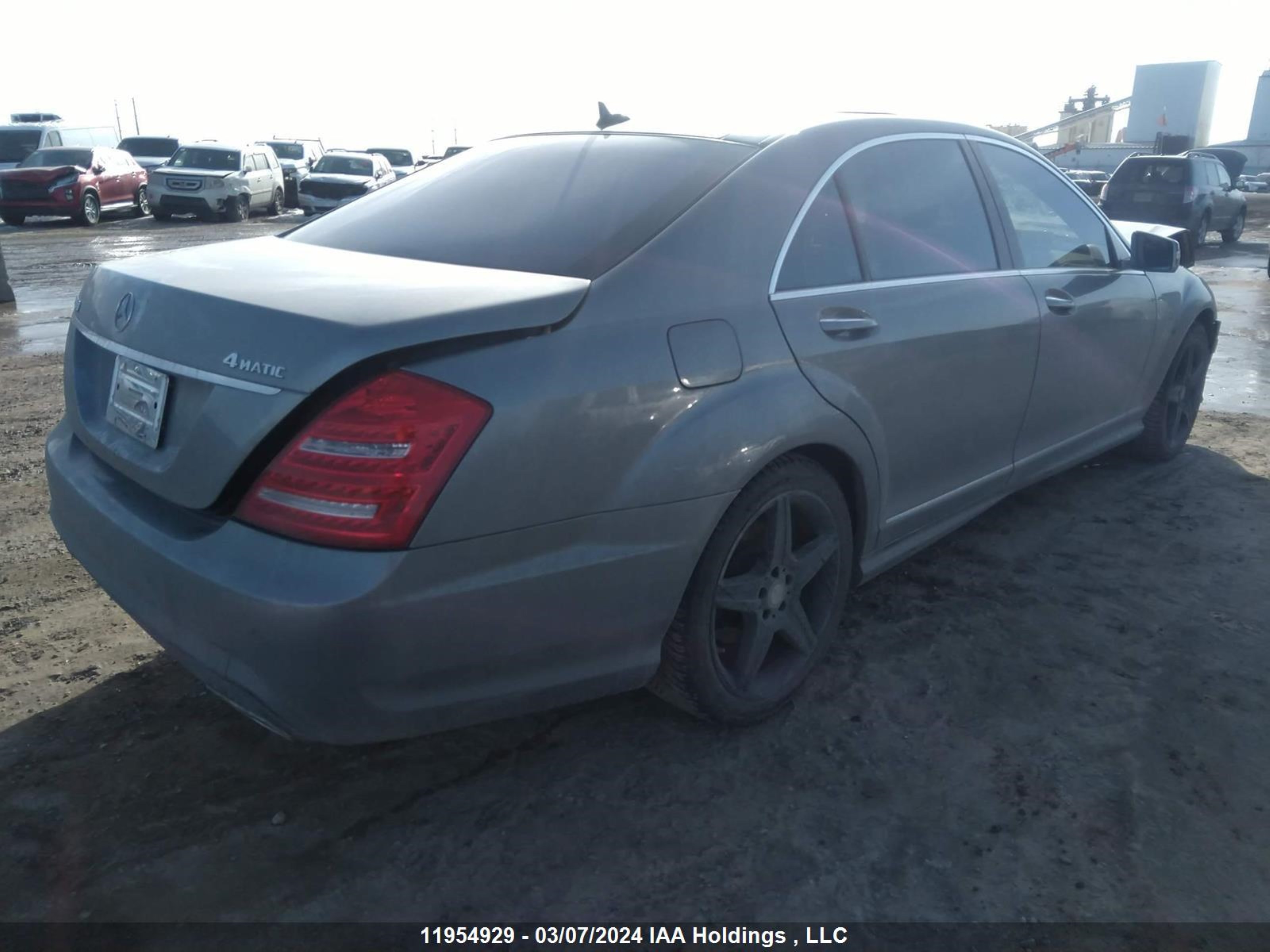 Photo 3 VIN: WDDNG8GB1BA367645 - MERCEDES-BENZ NULL 