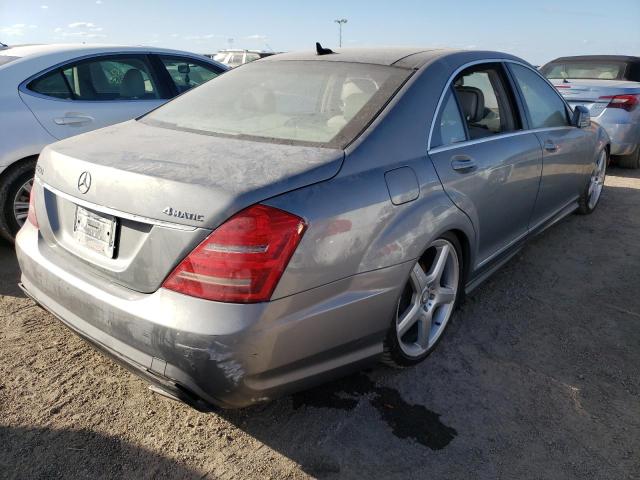 Photo 3 VIN: WDDNG8GB1BA369878 - MERCEDES-BENZ S 550 4MAT 