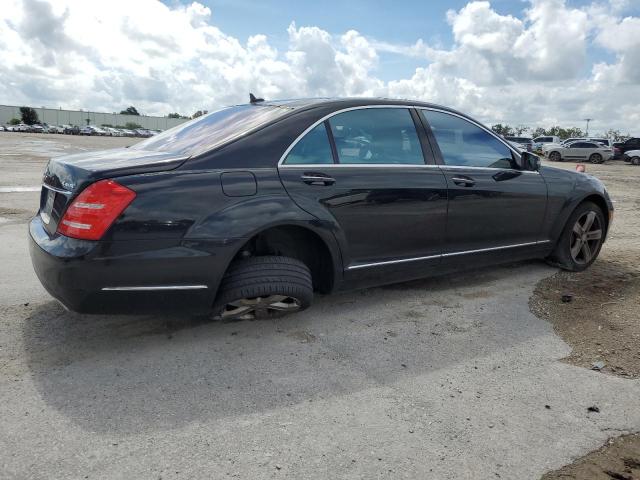 Photo 2 VIN: WDDNG8GB1BA393968 - MERCEDES-BENZ S 550 4MAT 