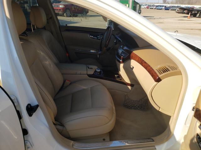 Photo 4 VIN: WDDNG8GB3BA404422 - MERCEDES-BENZ S 550 4MAT 