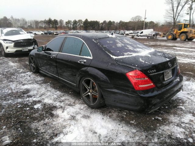 Photo 2 VIN: WDDNG8GB6BA409159 - MERCEDES-BENZ S 550 