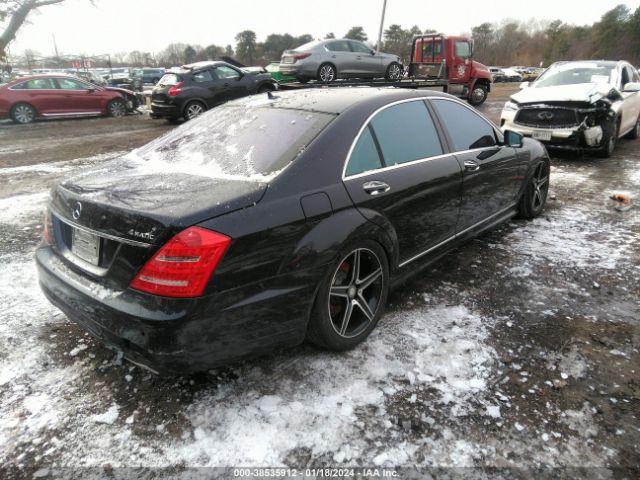 Photo 3 VIN: WDDNG8GB6BA409159 - MERCEDES-BENZ S 550 