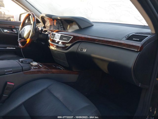 Photo 4 VIN: WDDNG8GB9AA348470 - MERCEDES-BENZ S 550 