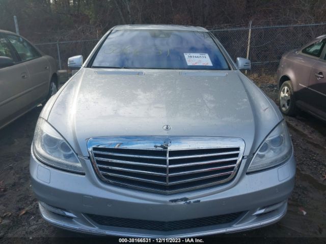 Photo 5 VIN: WDDNG9EB1CA436974 - MERCEDES-BENZ S 550 