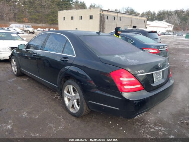 Photo 2 VIN: WDDNG9EB1CA446176 - MERCEDES-BENZ S 550 