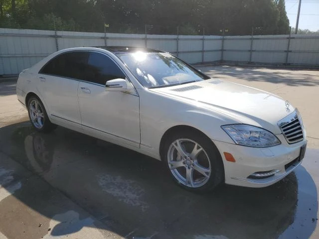 Photo 3 VIN: WDDNG9EB2DA532193 - MERCEDES-BENZ S 550 4MAT 