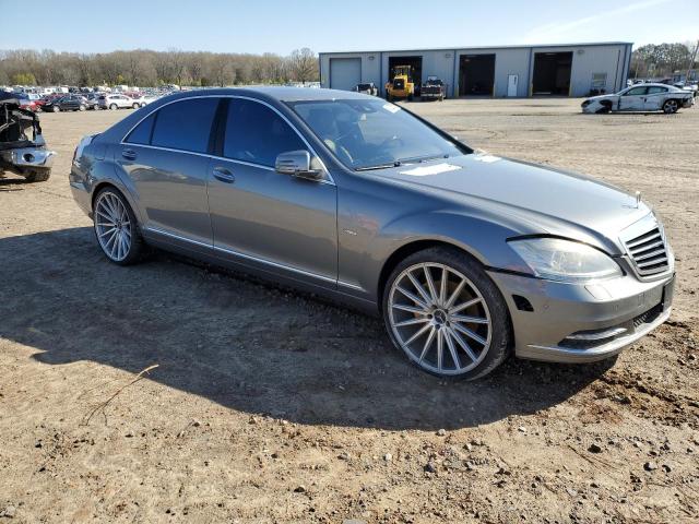 Photo 3 VIN: WDDNG9EB3CA424566 - MERCEDES-BENZ S 550 4MAT 