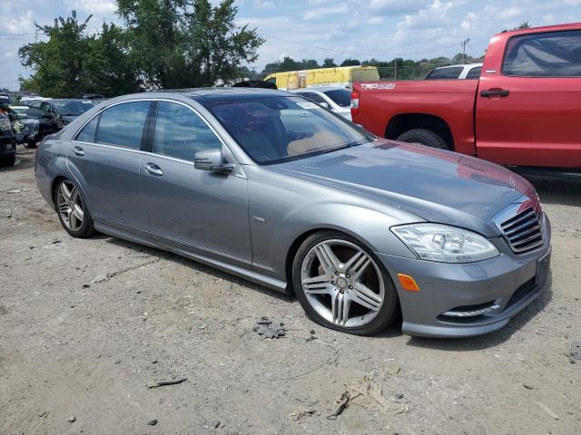 Photo 3 VIN: WDDNG9EB3CA437916 - MERCEDES-BENZ S 550 4MAT 