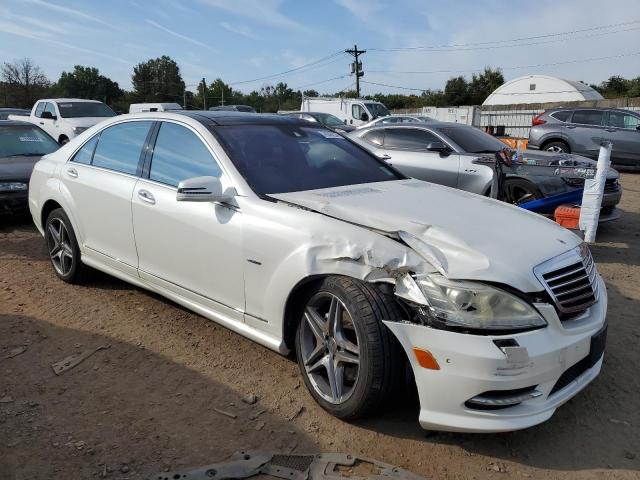 Photo 3 VIN: WDDNG9EB3CA466204 - MERCEDES-BENZ S 550 4MAT 