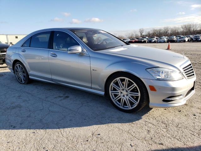 Photo 3 VIN: WDDNG9EB4CA443286 - MERCEDES-BENZ S 550 4MAT 