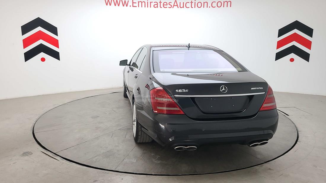 Photo 13 VIN: WDDNG9EB5CA464499 - MERCEDES-BENZ S 550 