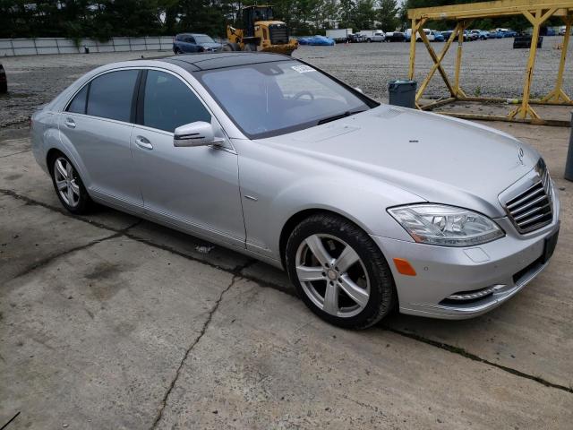 Photo 3 VIN: WDDNG9EB6CA428580 - MERCEDES-BENZ S 550 4MAT 