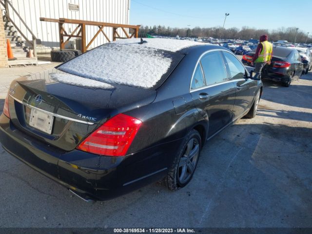 Photo 3 VIN: WDDNG9EBXCA436908 - MERCEDES-BENZ S 550 