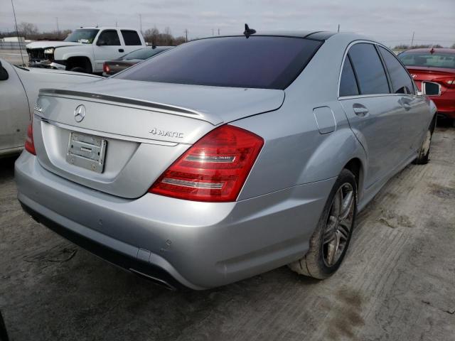 Photo 3 VIN: WDDNG9EBXDA529185 - MERCEDES-BENZ S 550 4MAT 