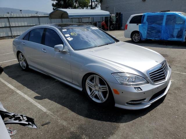 Photo 3 VIN: WDDNG9EBXDA529185 - MERCEDES-BENZ S 550 4MAT 