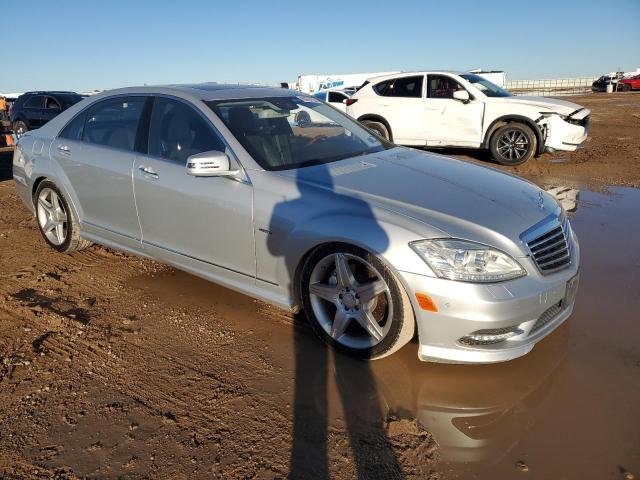 Photo 3 VIN: WDDNG9FB4AA318560 - MERCEDES-BENZ S 400 