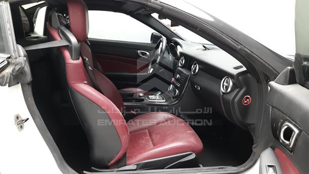 Photo 21 VIN: WDDPK3EA2GF118110 - MERCEDES-BENZ SLK 200 