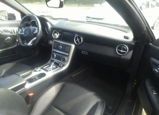 Photo 4 VIN: WDDPK3JA2HF142866 - MERCEDES-BENZ SLC 