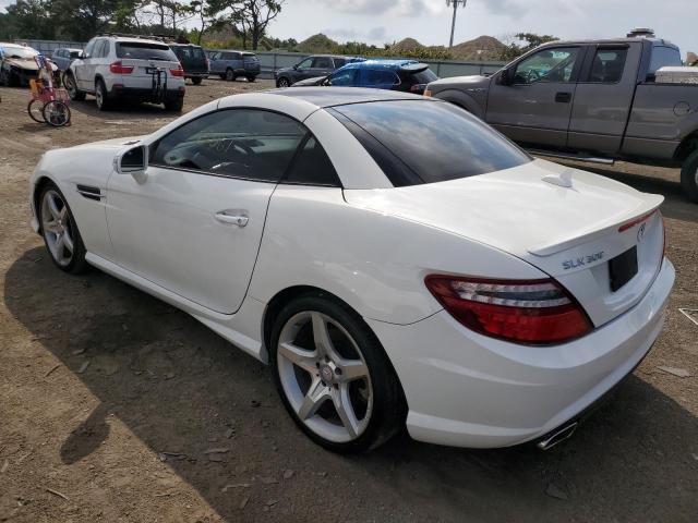 Photo 2 VIN: WDDPK3JA3GF115707 - MERCEDES-BENZ SLK 300 