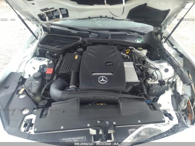 Photo 9 VIN: WDDPK3JA3GF121670 - MERCEDES-BENZ SLK 