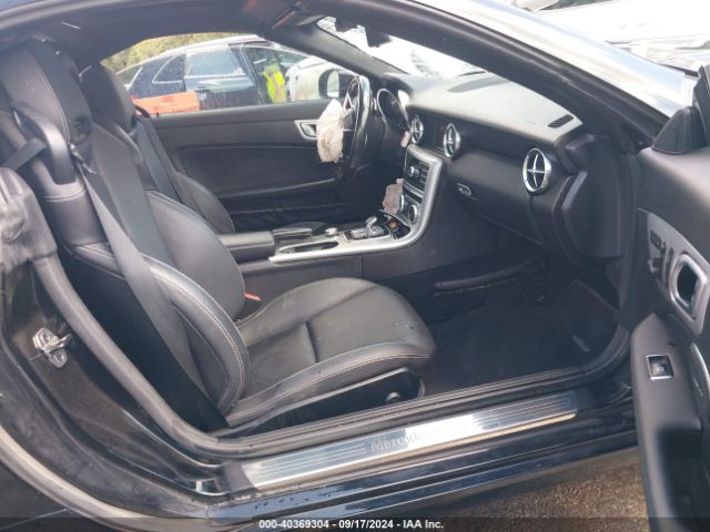 Photo 4 VIN: WDDPK3JA3GF124911 - MERCEDES-BENZ SLK-CLASS 