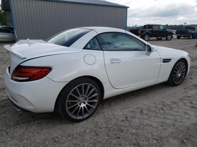 Photo 2 VIN: WDDPK3JA3HF138471 - MERCEDES-BENZ SLC 300 