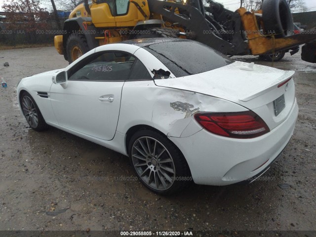 Photo 2 VIN: WDDPK3JA4HF137278 - MERCEDES-BENZ SLC 