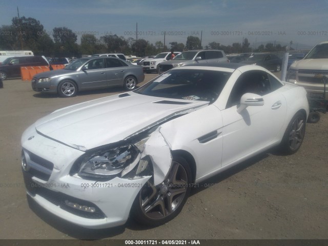 Photo 1 VIN: WDDPK3JA8GF121907 - MERCEDES-BENZ SLK 