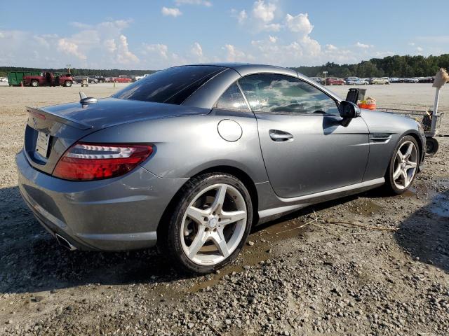 Photo 2 VIN: WDDPK3JAXGF121620 - MERCEDES-BENZ SLK 300 