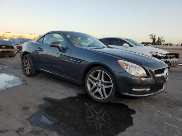 Photo 3 VIN: WDDPK4HA0DF058972 - MERCEDES-BENZ SLK 250 