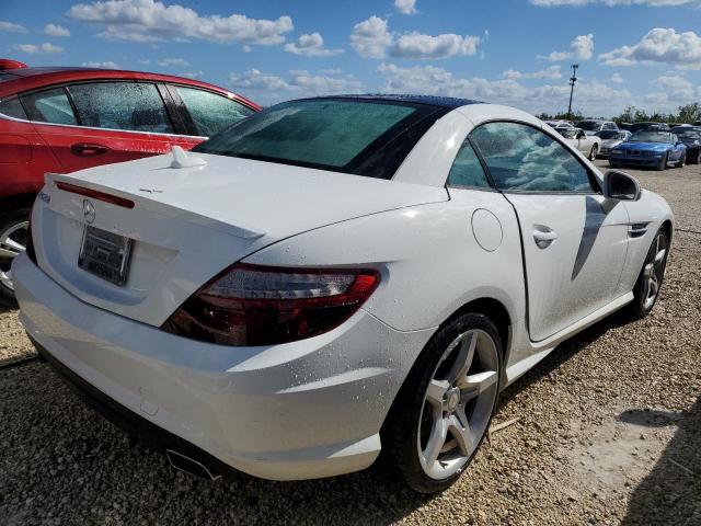 Photo 3 VIN: WDDPK4HA0FF101337 - MERCEDES-BENZ SLK 250 