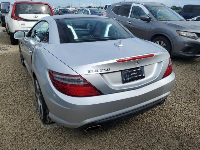 Photo 5 VIN: WDDPK4HA0FF105324 - MERCEDES-BENZ SLK 250 